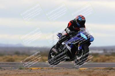 media/Jan-14-2023-SoCal Trackdays (Sat) [[497694156f]]/Turn 17 Exit (110pm)/